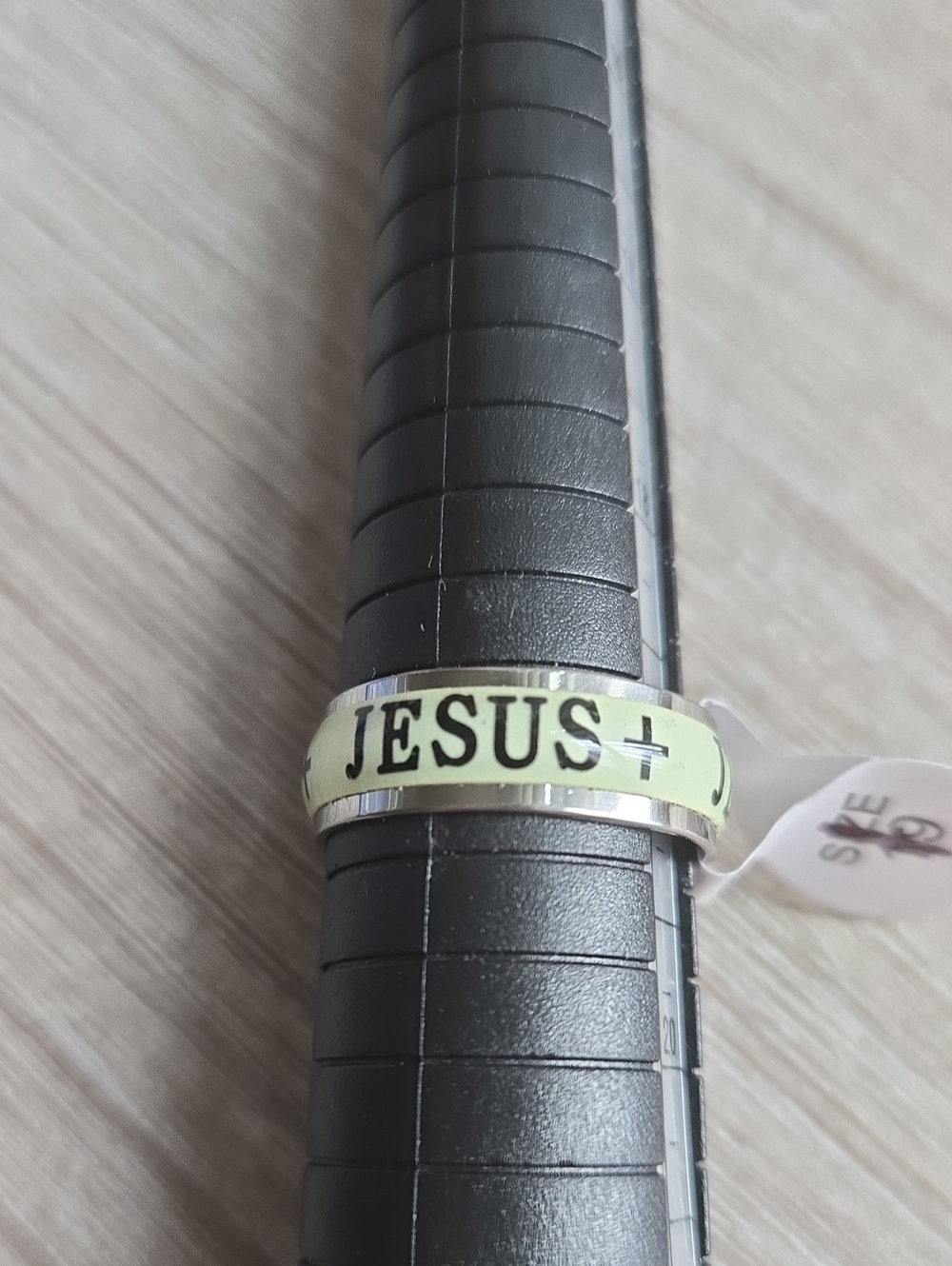 Jesus Glow-In-The-Dark Band Ring.Size 9.